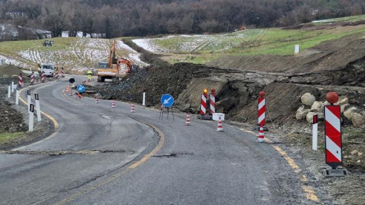 Non si ferma la frana di Cisone