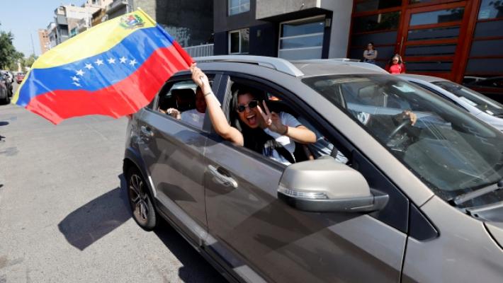 I venezuelani a Parma: &laquo;La cacciata di Maduro? Una luce in fondo al tunnel&raquo;