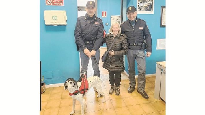 La cagnetta Luna torna a casa grazie alla Polfer