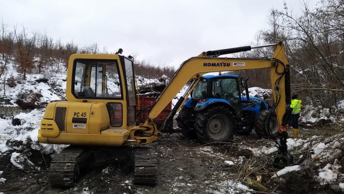 Frana sul Baganza, si lavora per ripristinare l&rsquo;alveo del torrente