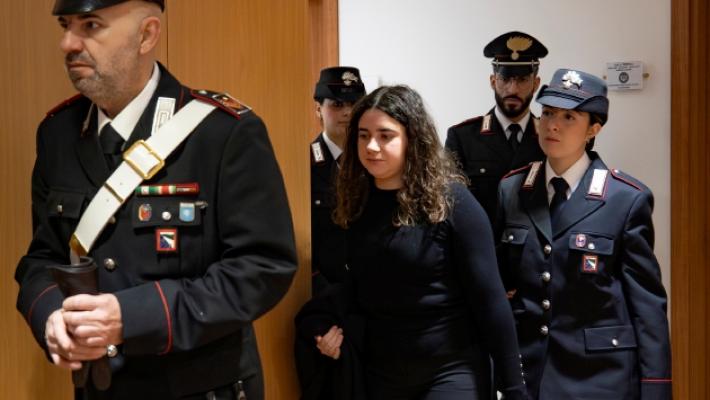 Chiara, folle o sana di mente? Ecco le valutazioni degli psichiatri a confronto