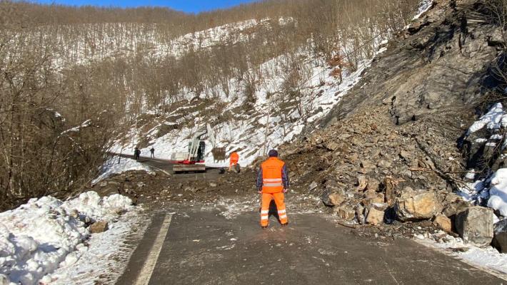 Frana, strada riaperta: le frazioni non sono più isolate