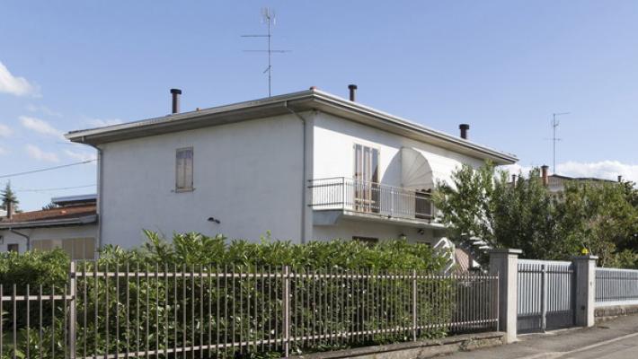 Casa per migranti gestita da Svoltare, la minoranza al sindaco: «Vogliamo chiarimenti»