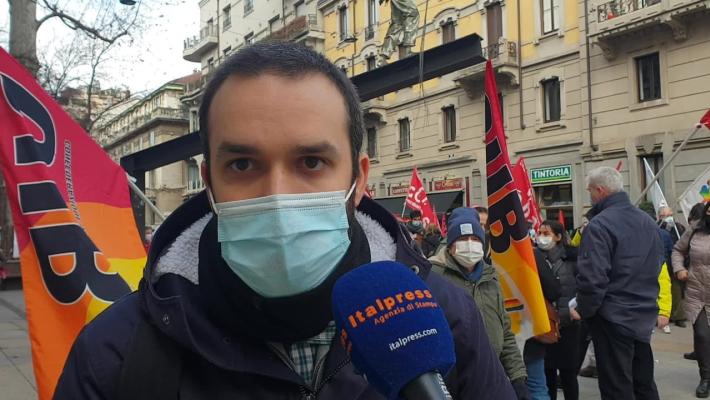 Coronavirus, protesta degli albergatori a Milano