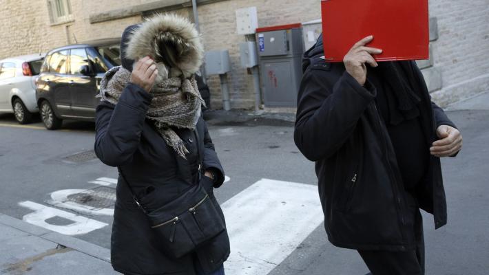 La poliziotta e il marito: «Pentiti». E spuntano nuove intercettazioni