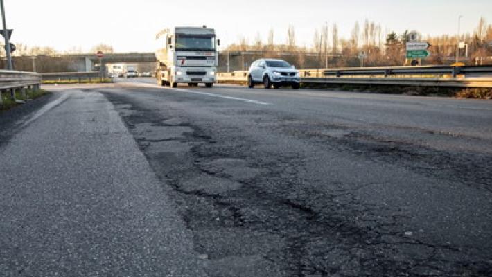 Emergenza buche: viaggio  sugli svincoli della tangenziale
