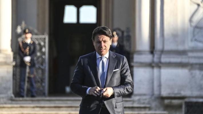 Conte: "Serve un'alleanza per un Governo di salvezza nazionale"