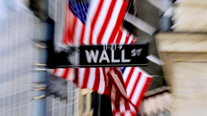 Crolla Wall Street. Fed: "Ripresa indebolita". Tassi fermi 