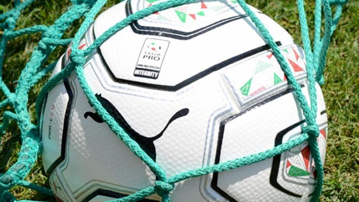 Il vicesindaco Bosi: «Pronti a revocare l'uso dei campi»