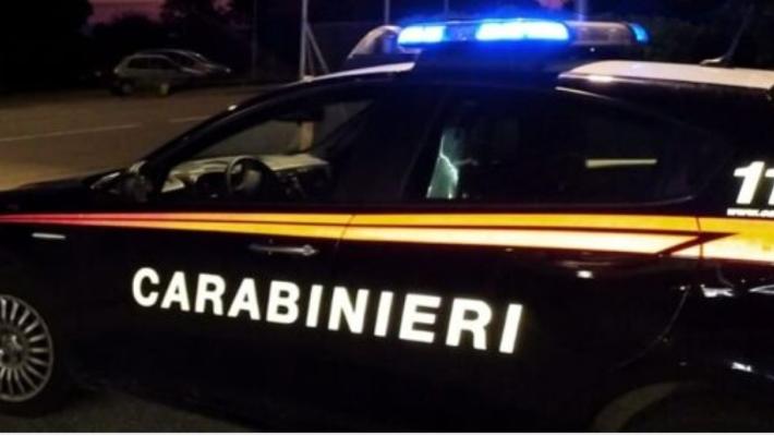 Cibi scaduti nel supermercato: multa di 3 mila euro a Solignano. E carenze igienico sanitarie in un ristorante