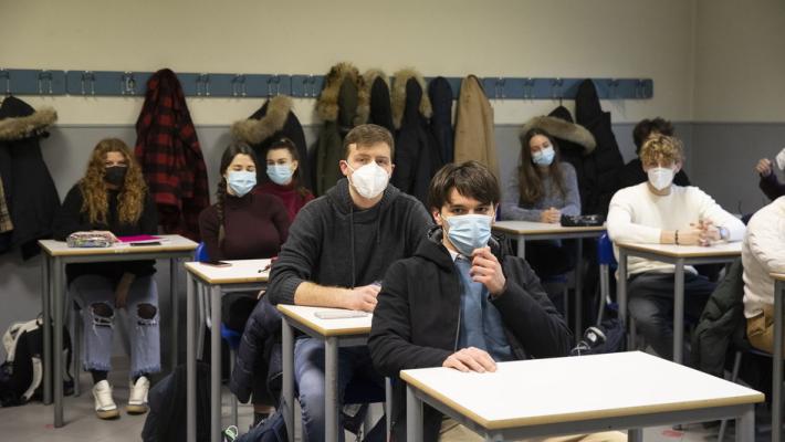 A scuola fino a fine giugno: i presidi di Parma per ora frenano