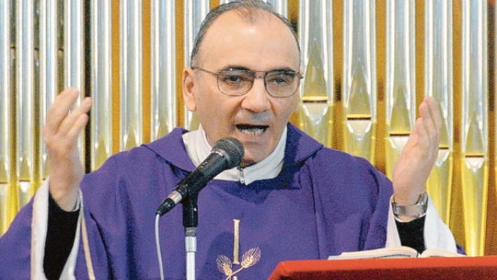 Don Bruno Folezzani, 50 anni nella parrocchia nata senza chiesa