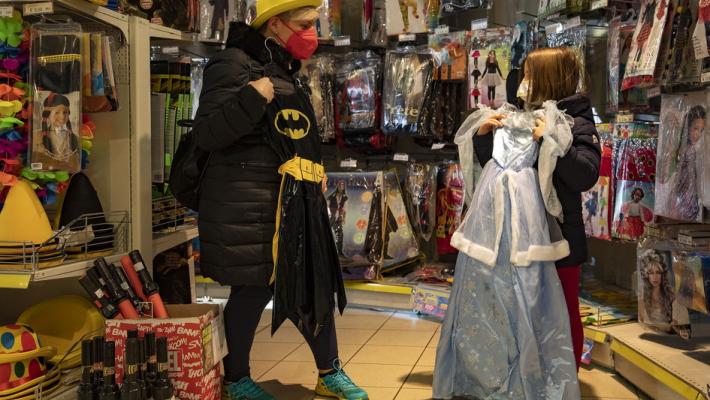 La pandemia frena anche la festa più pazza dell'anno