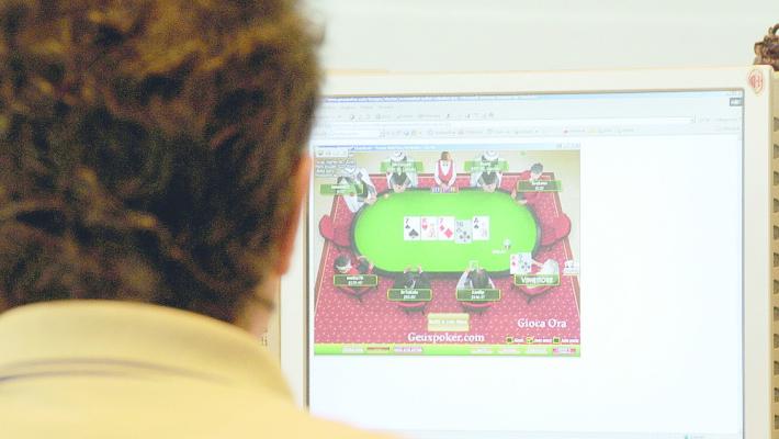 Sale  slot chiuse  ma  l'azzardo  scommette online