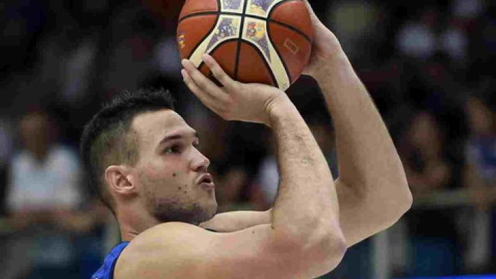 Gallinari guida la rimonta di Atlanta, panca per Melli e Mannion