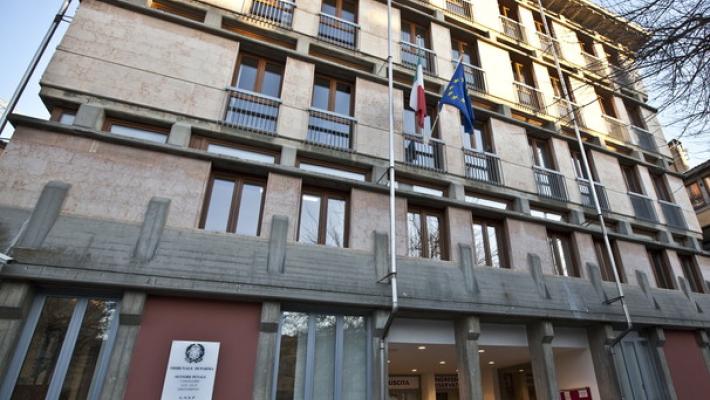 A 85 anni molesta la ragazza vicina di casa: condannato