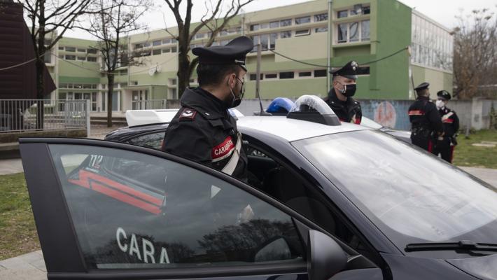 Il bullo col coltello incastrato dai social