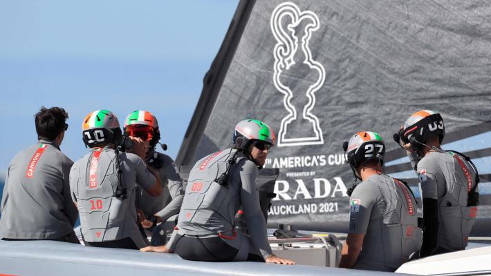 Manca il vento, regate rinviate a domani