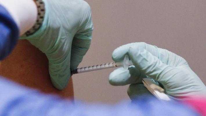 Vaccini over 75, a Parma in poche ore 6.850 prenotazioni