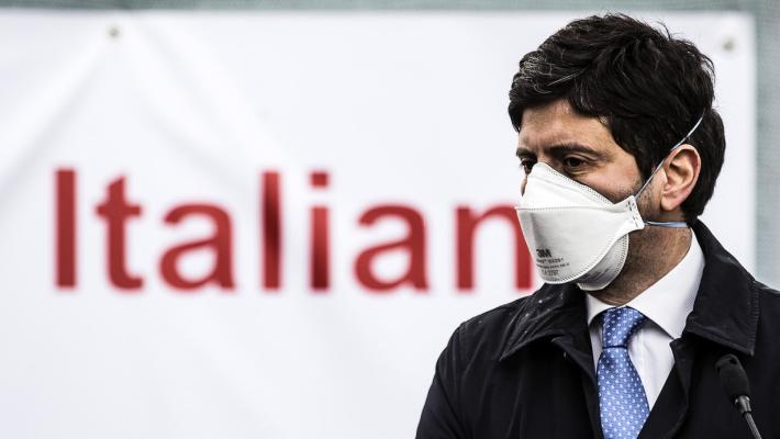  Speranza: "Maggioranza degli italiani in zona rossa per piegare la curva"