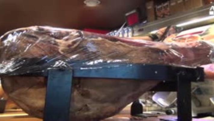 Rischio "fake" nel piatto, 1 prodotto su 4 senza origine