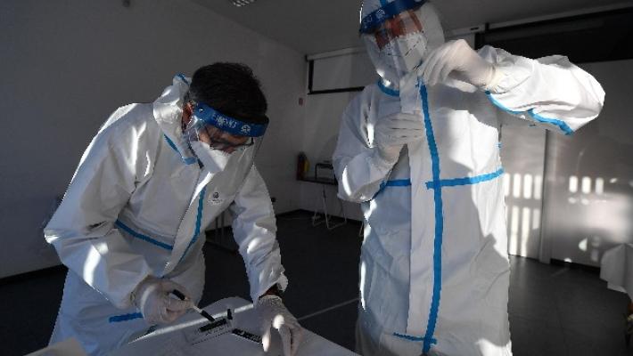 Dall'inizio pandemia, a Parma assunti 875 operatori (medici, infermieri, socio-sanitari)