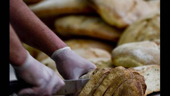 Monticelli, 21 kg di prodotti alimentari  scaduti: multa di 2.400 euro a un panettiere