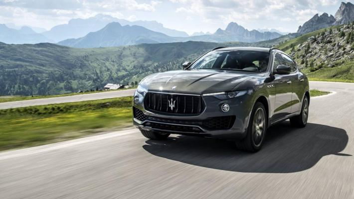 "Provo la Maserati" ma se ne va: arrestato ladro di auto di lusso in Piemonte