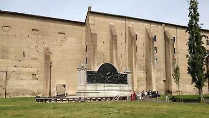 Tanta gente in centro ma pochi i comportamenti scorretti