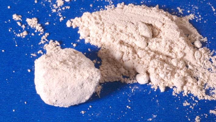 Nella cucina del camper erano nascosti cocaina, hashish e allucinogeni: arrestato a Viterbo un 40enne arrivato da Parma 