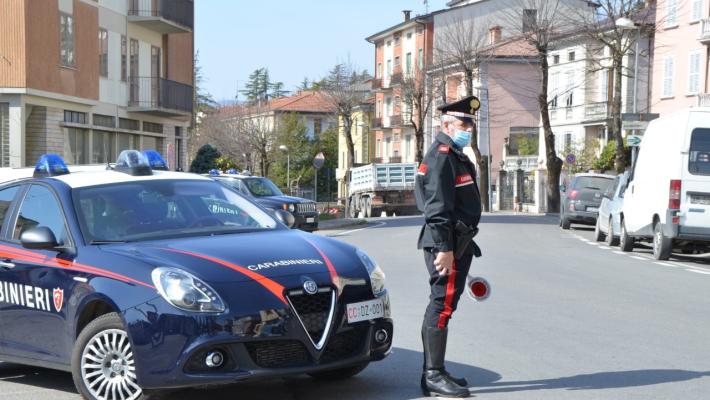 Varsi: truffa del bancomat, effettua versamenti per oltre 4.500 euro convinto di vendere il cellulare