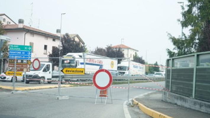 Lavori, via Europa chiusa fino al 27 ottobre