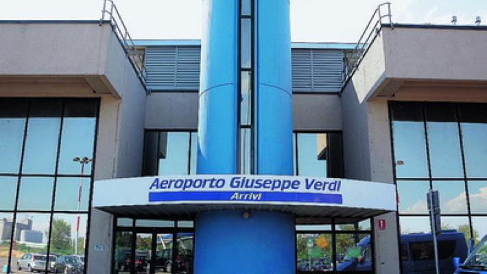 L'aeroporto e le bugie dei candidati
