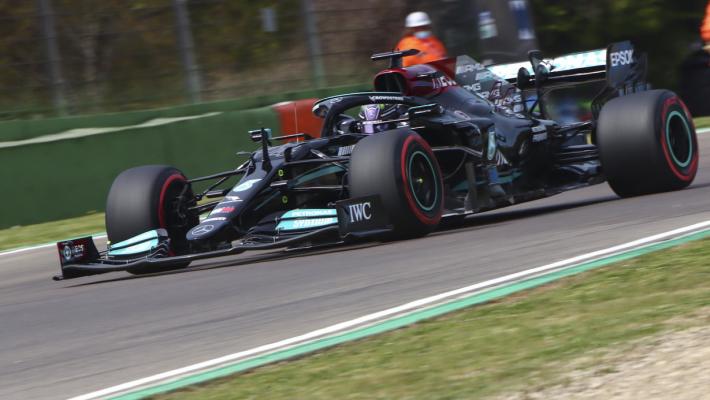 Gp di Imola, Hamilton in pole, Leclerc quarto
