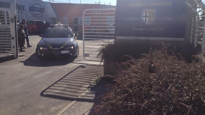 Crac Parma calcio, a processo l'ex numero due della Finanza e De Paolini