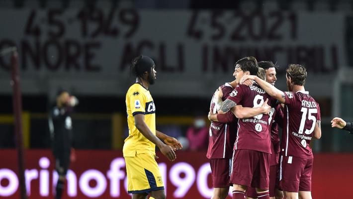 Cornelius lotta da solo