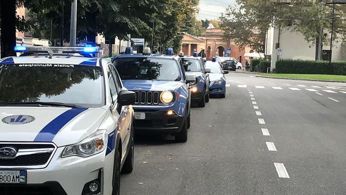 Alla guida con la patente scaduta e cocaina in corpo e in auto: sequestro del veicolo e maxi-multa