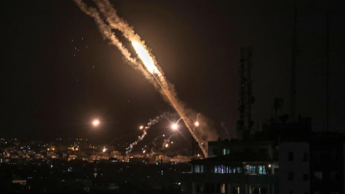 Esercito Israele: colpiti 150 obiettivi a Gaza nella notte. I morti nella Striscia salgono a 119, 31 sono bambini. 830 feriti