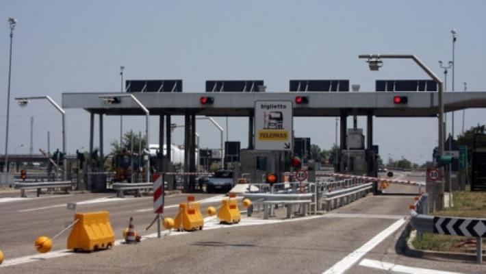 A1 Milan-Napoli, chiuso per una notte il tratto Fidenza-Parma