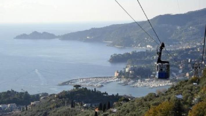Perocchi in carcere, la funivia di Rapallo non riapre