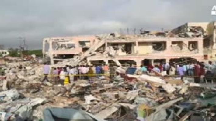 Strage a Mogadiscio, almeno 237 morti e 300 feriti