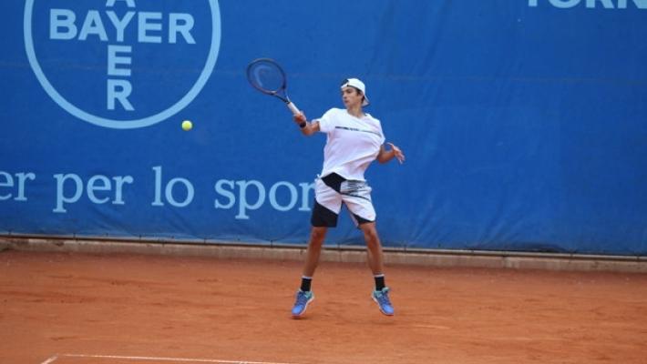 Roland Garros, Musetti agli ottavi, nel derby azzurro ha eliminato Cecchinato