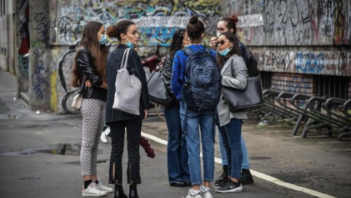 Iss: "Il Covid sta danneggiando la salute mentale dei minori"