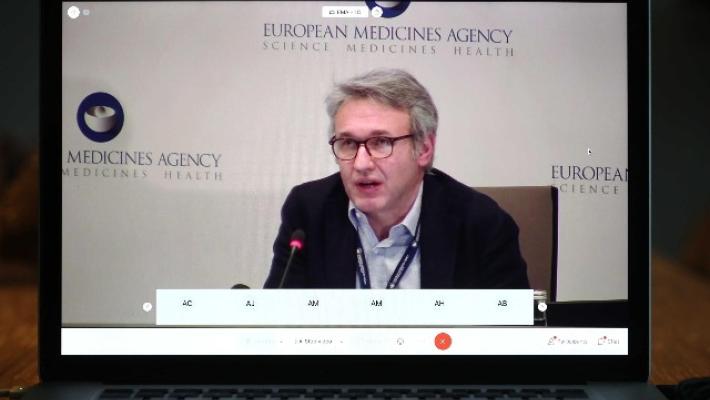 Vaccini, l'Ema: "Con due dosi protetti contro la variante Delta"