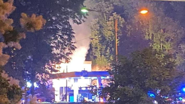 «Ho lottato da sola contro le fiamme»