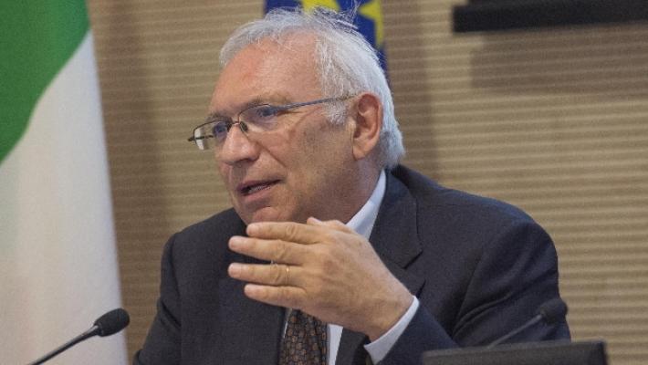 Bianchi, governo mai parlato settimana corta a scuola