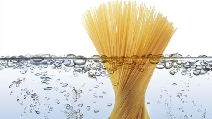 I  10 i formati  di pasta più amati dagli italiani: primi gli spaghetti, poi penne rigate e fusilli