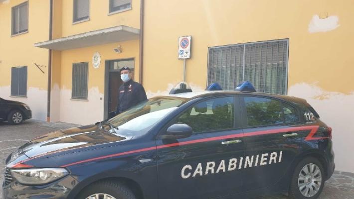 Nuoro, carabiniere soccorre neonato e gli salva la vita con il massaggio cardiaco