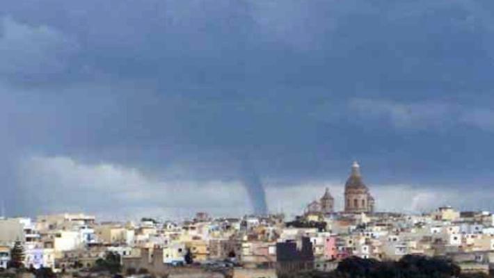 Domani il rientro dei 157 studenti italiani "positivi" a Malta