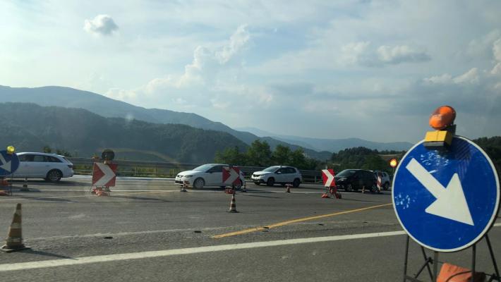 Auto ferma sull'Autocisa (verso Spezia), coda  tra Pontremoli e Berceto
